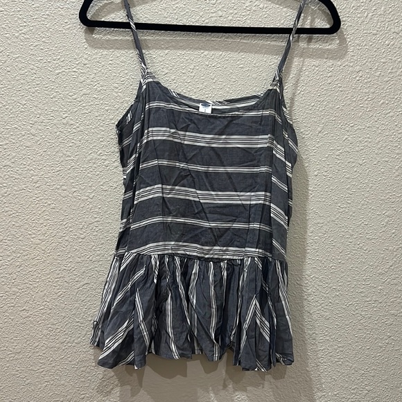 Ruffle striped Tank top - Picture 1 of 3